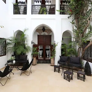 Noor Charana Riad